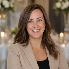 Sophie L. customer portrait